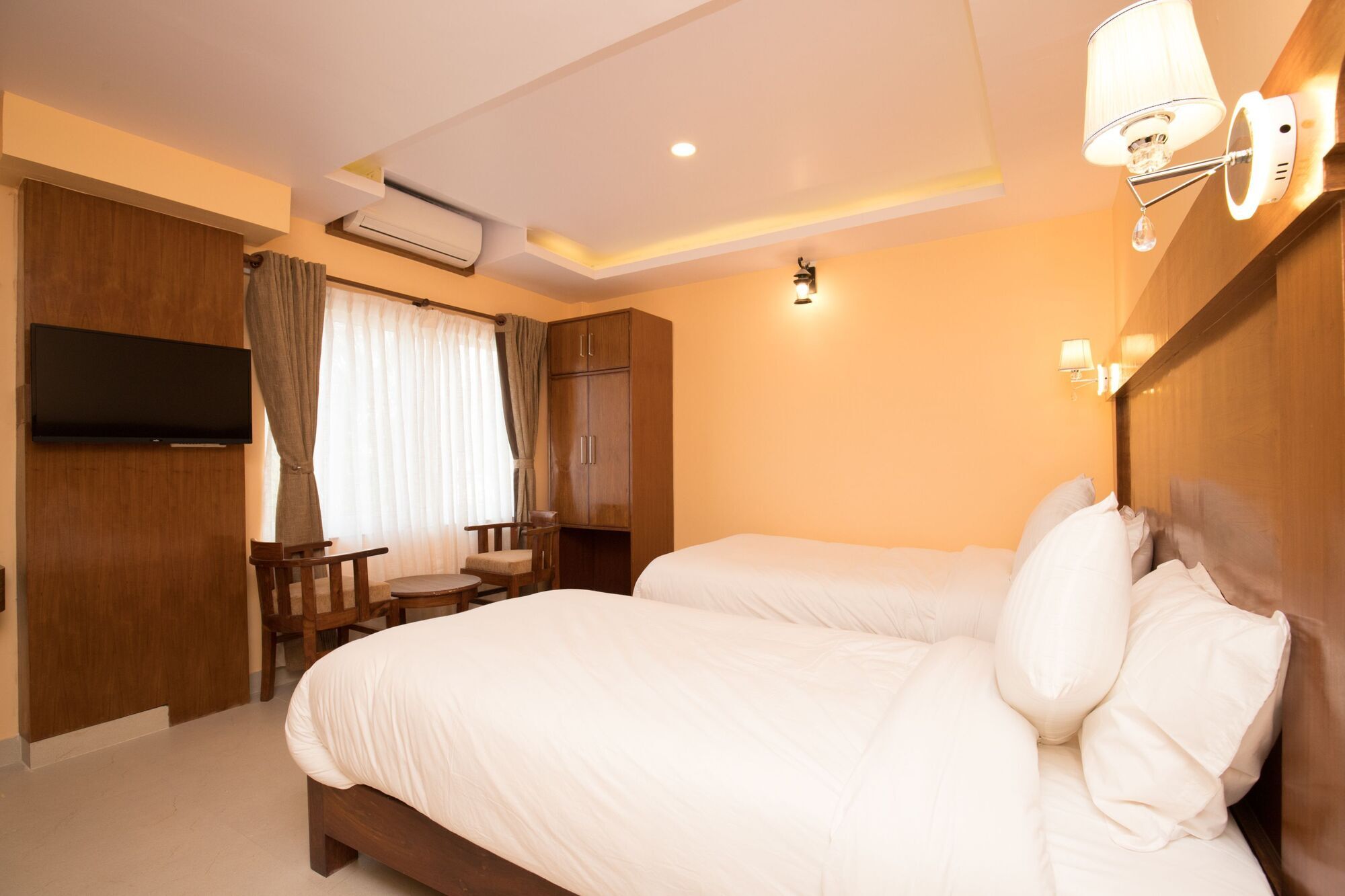 Hotel Lake Shore 포카라 외부 사진